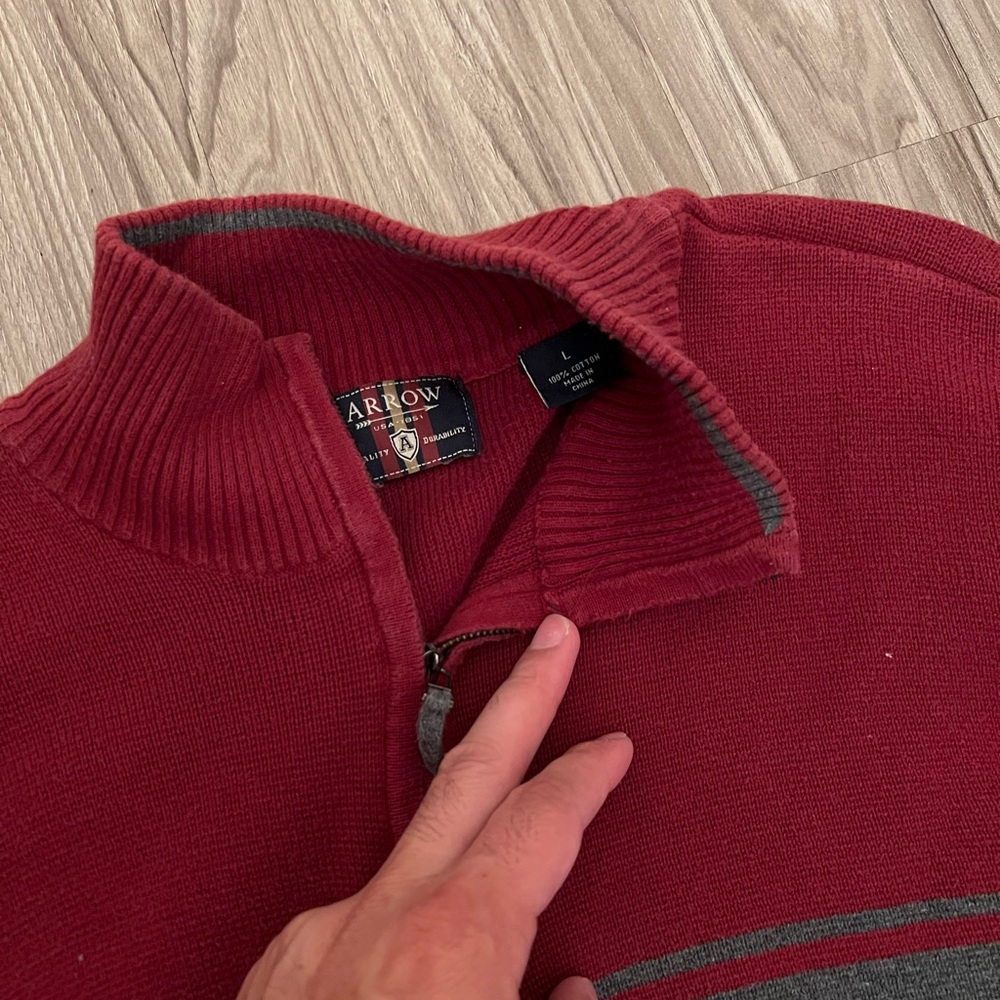 Arrow pullover sweater - Picture 2 of 3